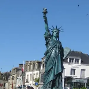 https://ravissant-pied-a-terre-pour-deux.inbrittany.com